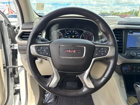 Used 2019 GMC Acadia Denali w/ Technology Package FWD image 38
