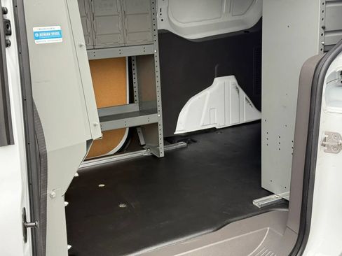 Used 2022 Ford Transit Connect XL FWD image 15