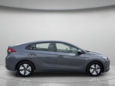 Used 2019 Hyundai Ioniq Blue FWD image 2