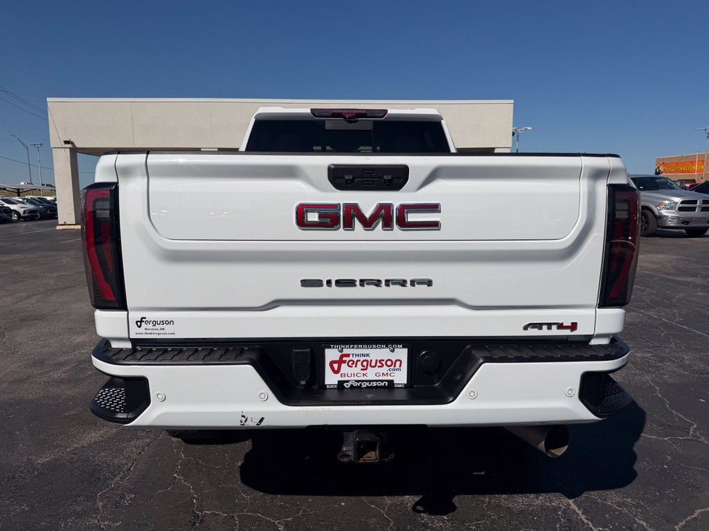 Used 2024 GMC Sierra 2500 AT4 w/ AT4 Premium Plus Package AWD/4WD image 17