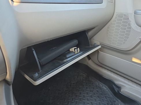 Used 2008 Ford Escape XLT image 24