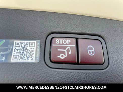 New 2025 Mercedes-Benz GLC 43 AMG 4MATIC image 13