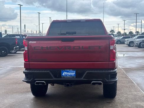 Used 2022 Chevrolet Silverado 1500 LT Trail Boss w/ Safety Package AWD/4WD image 12