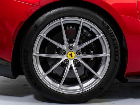 Certified 2022 Ferrari 812 GTS RWD image 61