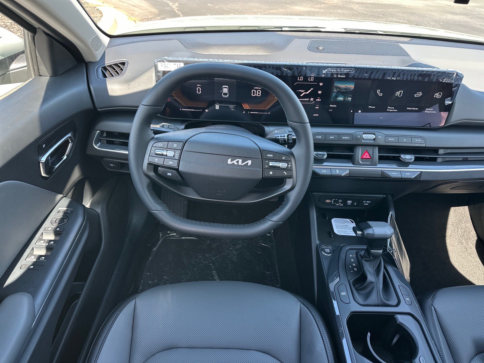 New 2026 Kia K4 EX FWD image 11