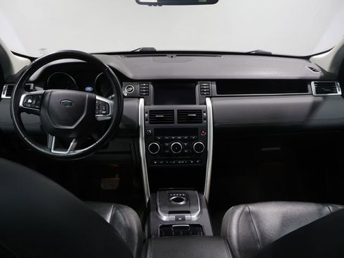Used 2017 Land Rover Discovery Sport HSE image 16