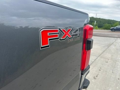 Used 2023 Ford F250 Lariat w/ Chrome Package AWD/4WD image 8