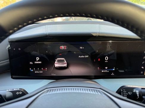 New 2026 Nissan Murano Platinum AWD/4WD image 17