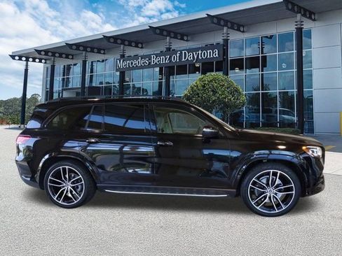 Certified 2021 Mercedes-Benz GLS 580 4MATIC image 3