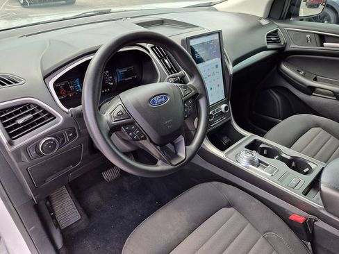 Used 2021 Ford Edge SE FWD image 31