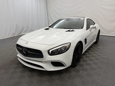 Used 2017 Mercedes-Benz SL 550 image 7