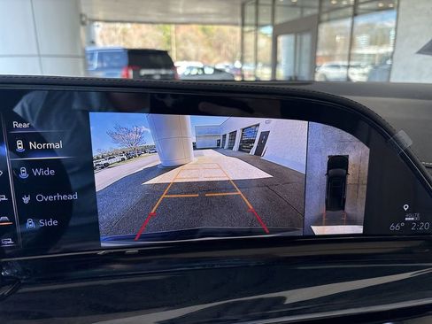 Certified 2023 Cadillac Escalade Premium Luxury w/ Performance Package image 15