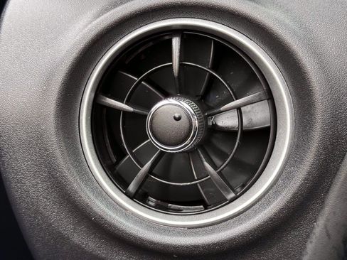 Used 2019 Toyota Corolla LE image 25