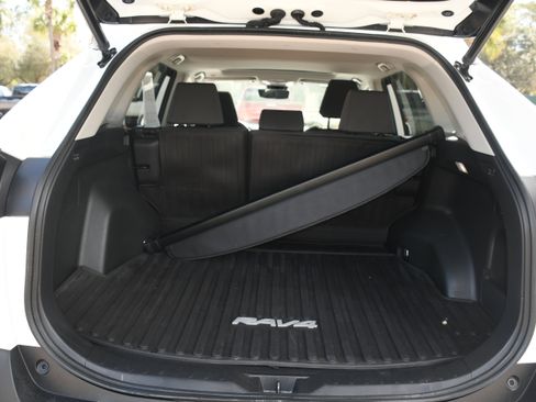 Certified 2023 Toyota RAV4 XLE w/ Convenience Package image 17