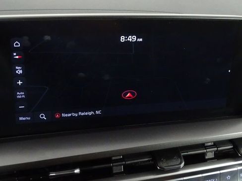 Used 2024 Kia Telluride S FWD image 34