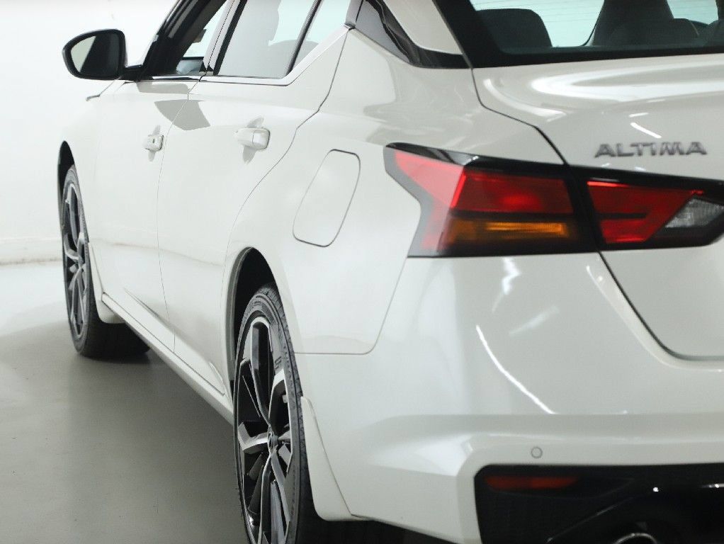 Certified 2025 Nissan Altima 2.5 SR AWD/4WD image 41