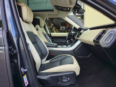 Used 2019 Land Rover Range Rover Sport HSE Dynamic image 22