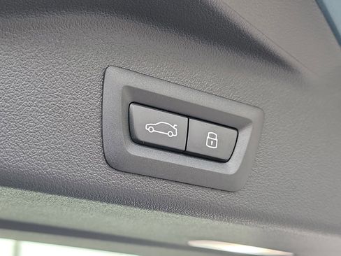 New 2026 BMW X5 xDrive40i w/ Climate Comfort Package image 7