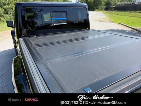 Used 2022 Jeep Gladiator Overland AWD/4WD image 18