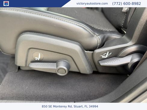 Used 2020 Dodge Journey Crossroad FWD image 38