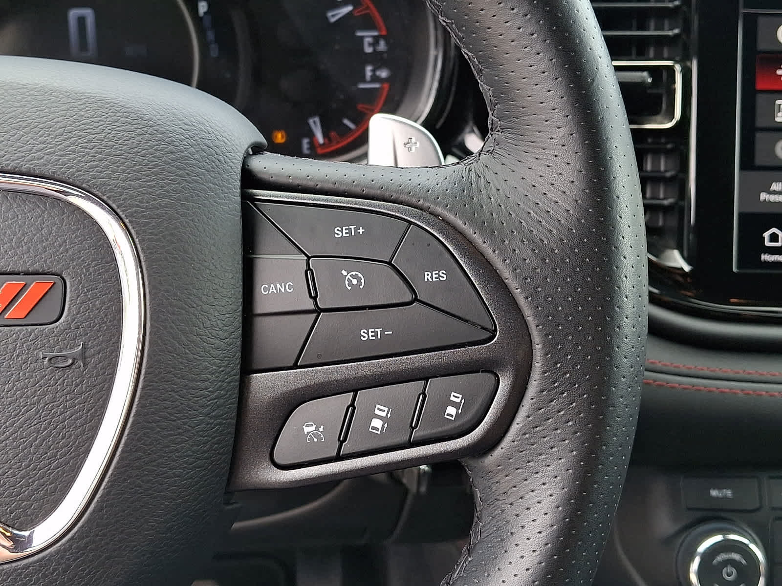 Used 2023 Dodge Durango R/T AWD/4WD image 27