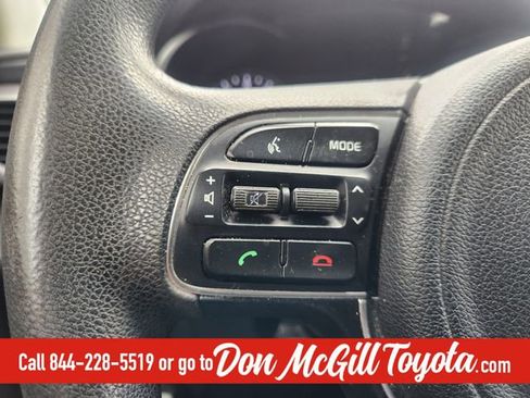 Used 2018 Kia Optima LX image 27