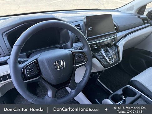 Used 2026 Honda Odyssey Elite image 9