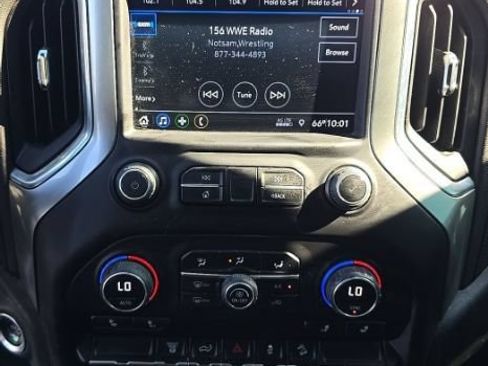 Used 2023 Chevrolet Silverado 2500 LT w/ Convenience Package AWD/4WD image 4