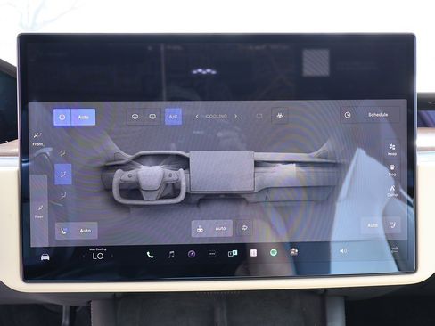 Used 2023 Tesla Model X image 47