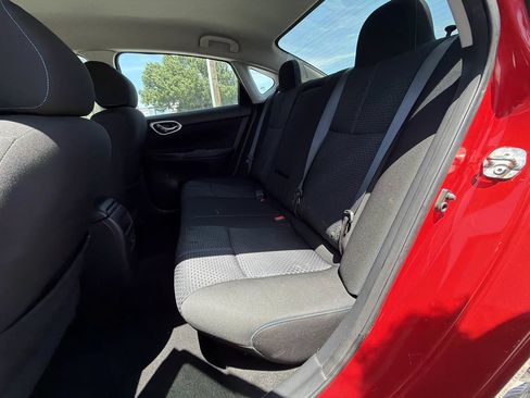 Used 2016 Nissan Sentra SR w/ Driver's Assist Package FWD image 7