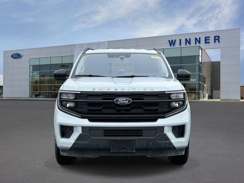 Used 2025 Ford Expedition Active image 7