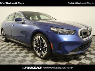 Certified 2025 BMW 530i video 1