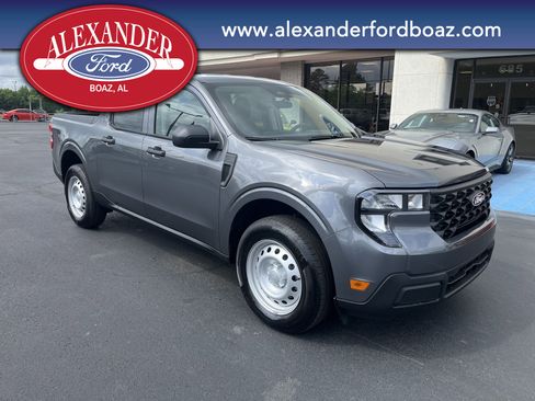 New 2025 Ford Maverick XL image 3