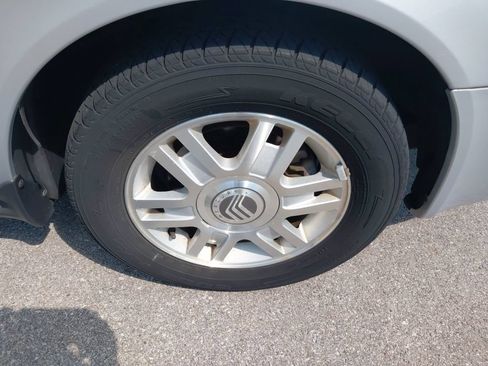 Used 2005 Mercury Sable LS FWD image 9