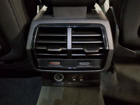 Used 2025 Audi Q3 2.0T Premium AWD/4WD image 16