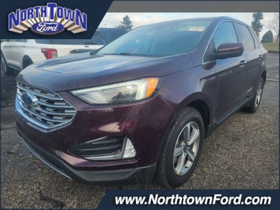 Used 2022 Ford Edge SEL w/ Convenience Package