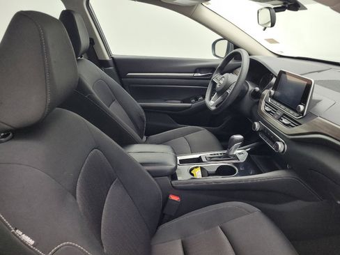 Used 2023 Nissan Altima 2.5 SV image 21