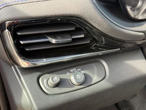 New 2026 Buick Envista Sport Touring image 20