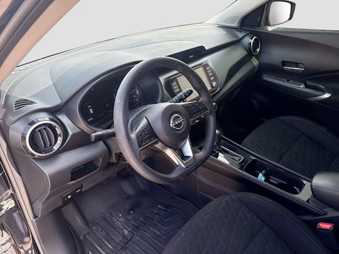 Used 2024 Nissan Kicks SV FWD image 9