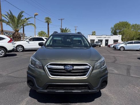 Used 2019 Subaru Outback 2.5i AWD/4WD image 3