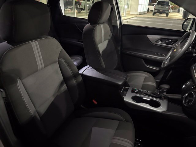 Used 2025 Chevrolet Blazer LT AWD/4WD image 22