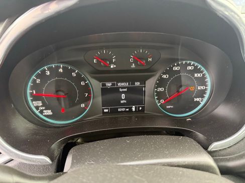 Used 2021 Chevrolet Malibu LT FWD image 21