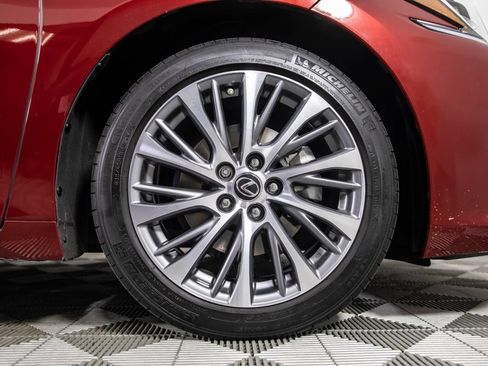 Used 2021 Lexus ES 300h w/ Premium Package FWD image 42