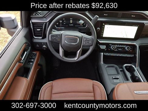New 2026 GMC Sierra 2500 Denali Ultimate w/ LPO, Black Badging Package AWD/4WD image 10