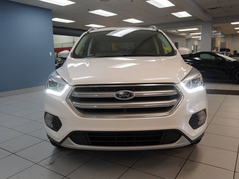Used 2017 Ford Escape Titanium image 16