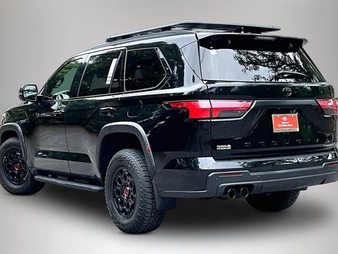 Used 2025 Toyota Sequoia TRD Pro AWD/4WD image 4