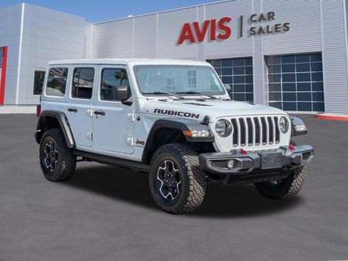 Used 2023 Jeep Wrangler Unlimited Rubicon w/ Cold Weather Group AWD/4WD image 3