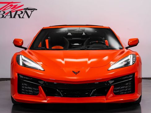 Used 2025 Chevrolet Corvette Z06 w/ Stealth Interior Trim Package RWD image 8