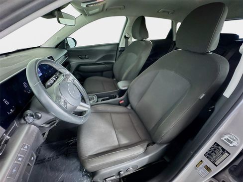 Used 2024 Hyundai Kona SEL FWD image 12