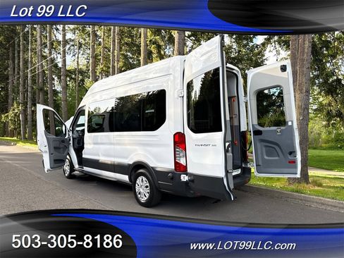 Used 2018 Ford Transit 350 XLT image 22